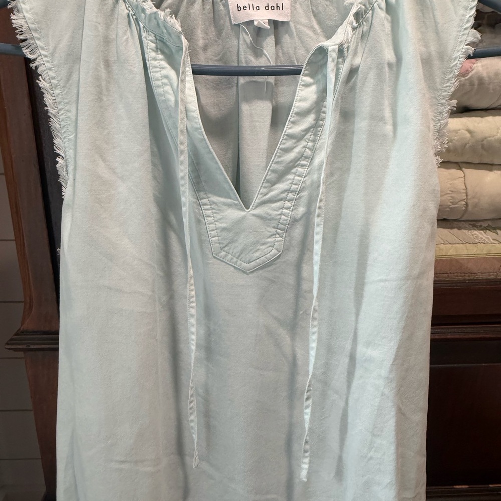 Bella Dahl Aqua Sleeveless Blouse - Picture 5 of 6